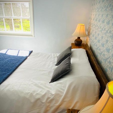 Pass The Keys Superbly Located Handsome Georgian Townhouse Shrewsbury Dış mekan fotoğraf