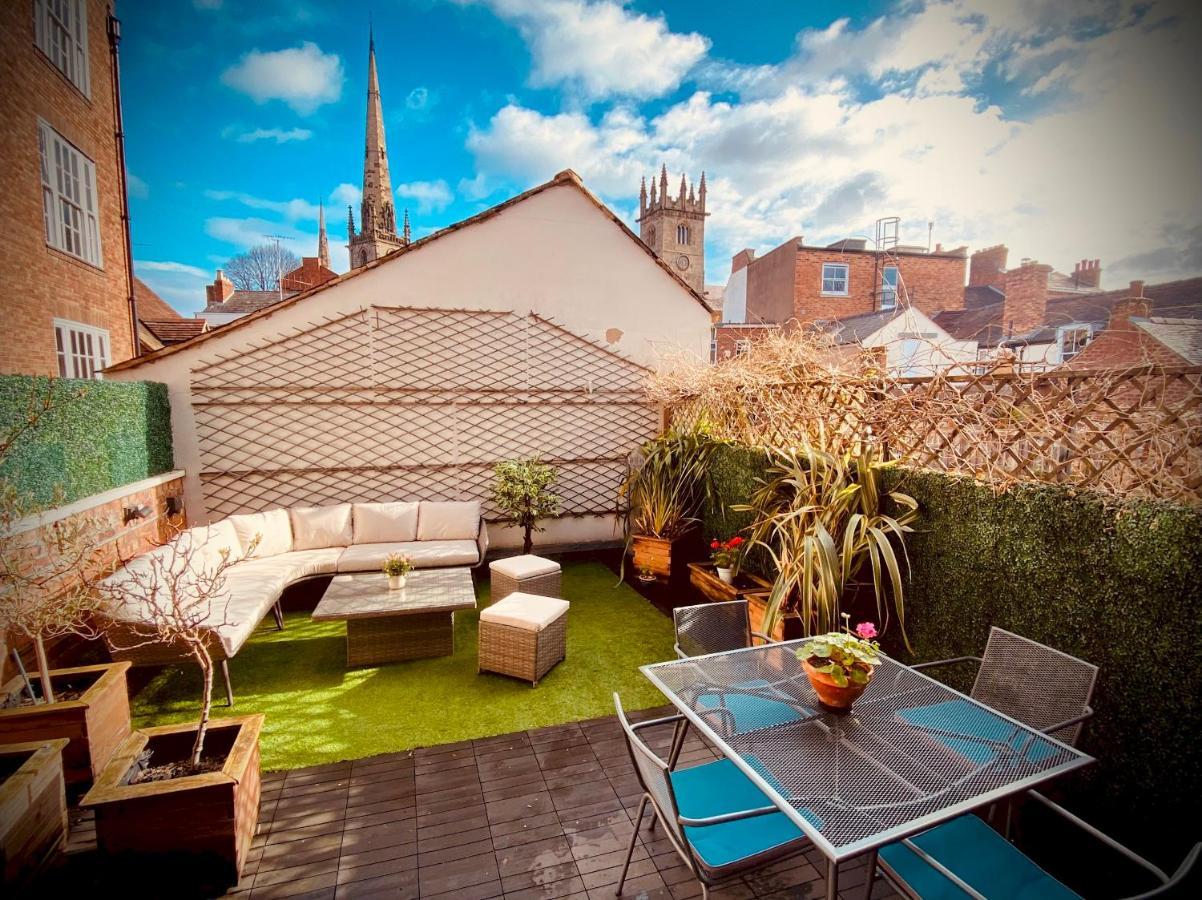 Pass The Keys Superbly Located Handsome Georgian Townhouse Shrewsbury Dış mekan fotoğraf